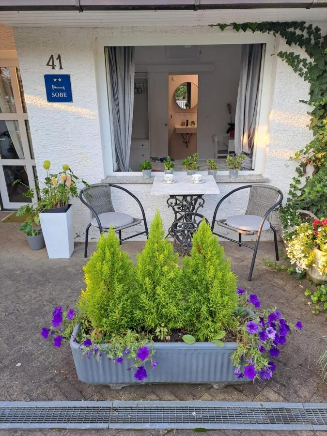 Soba Dvori Apartment Zaprešić Exterior foto